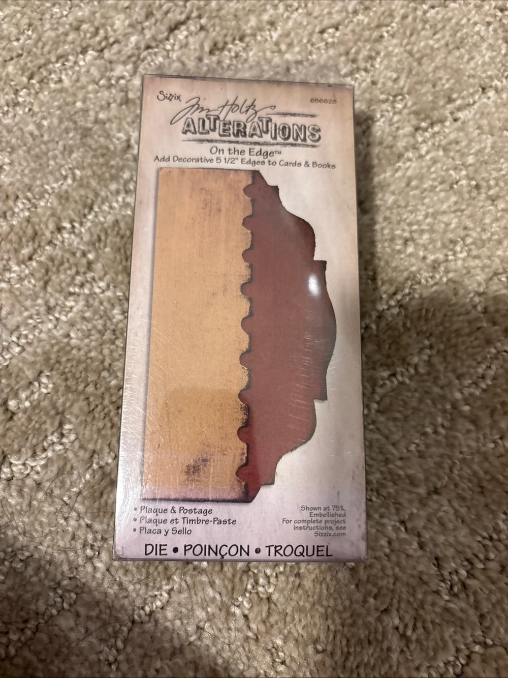 SIZZIX TIM HOLTZ ON THE DECORATIVE EDGE ALTERATIONS DIE # 656628 PLAQUE POSTAGE